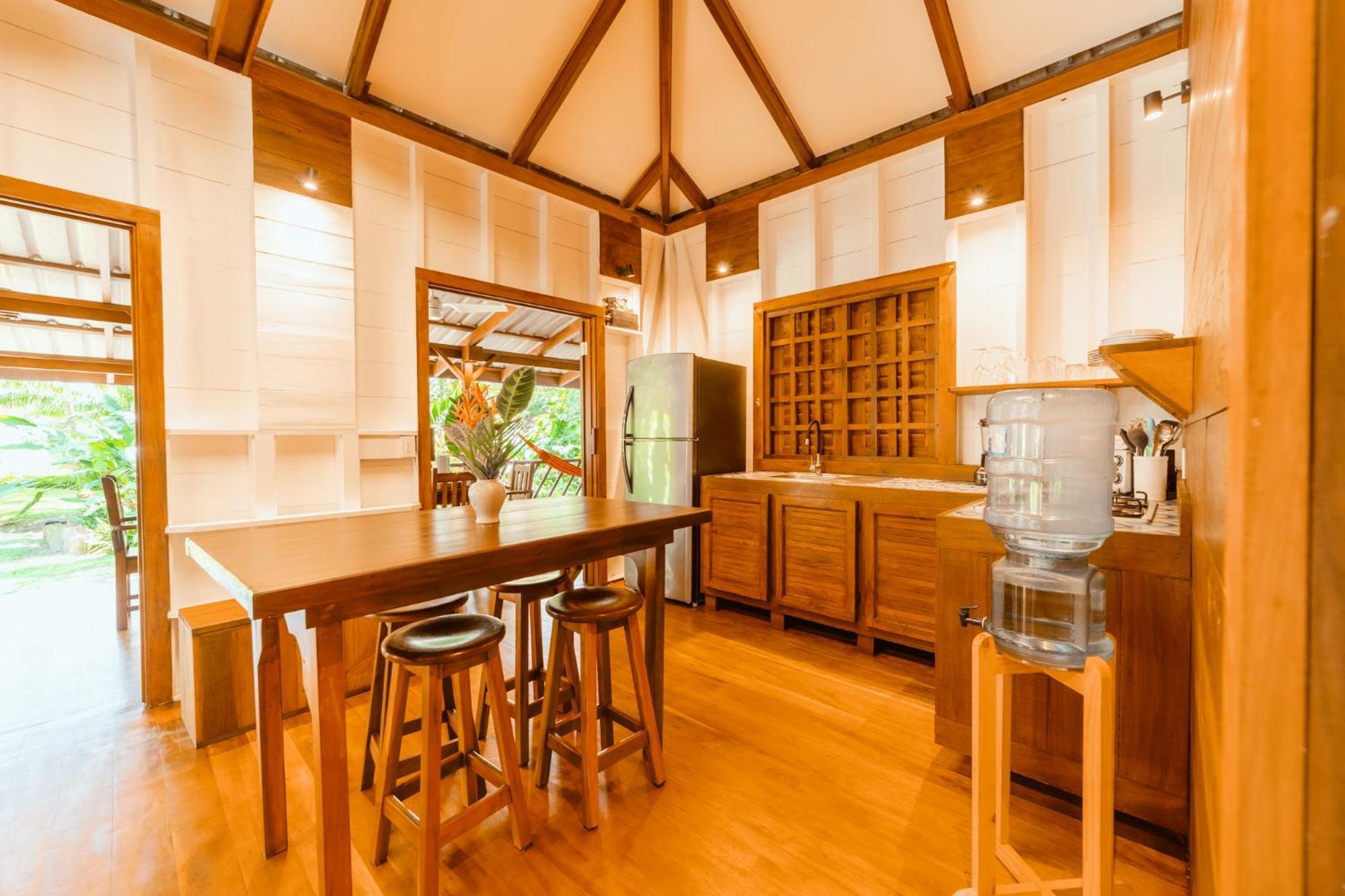 Casa Viva Lodge Puerto Viejo de Talamanca Eksteriør billede