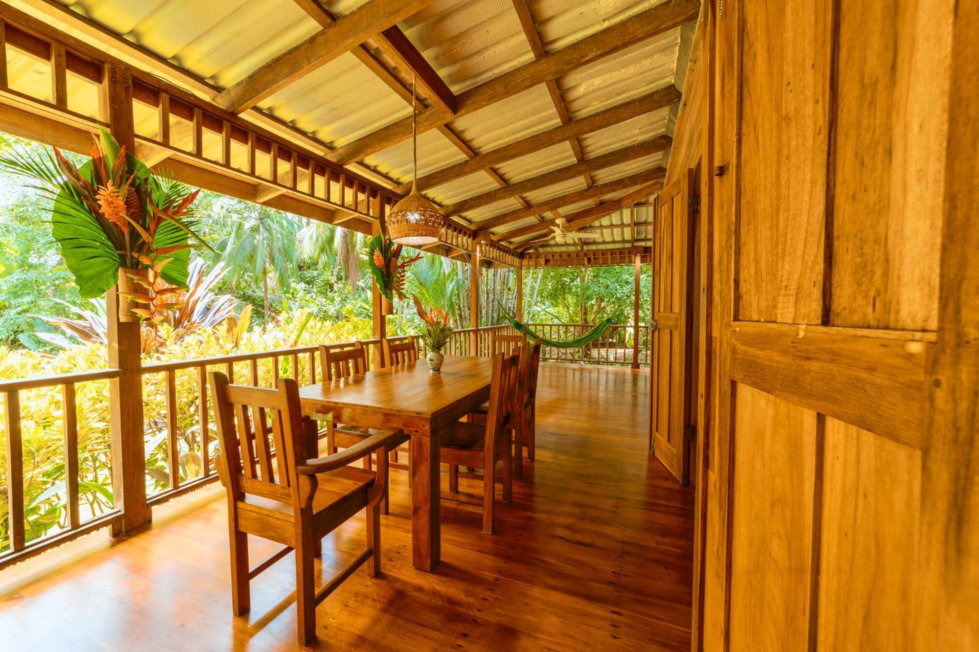 Casa Viva Lodge Puerto Viejo de Talamanca Eksteriør billede