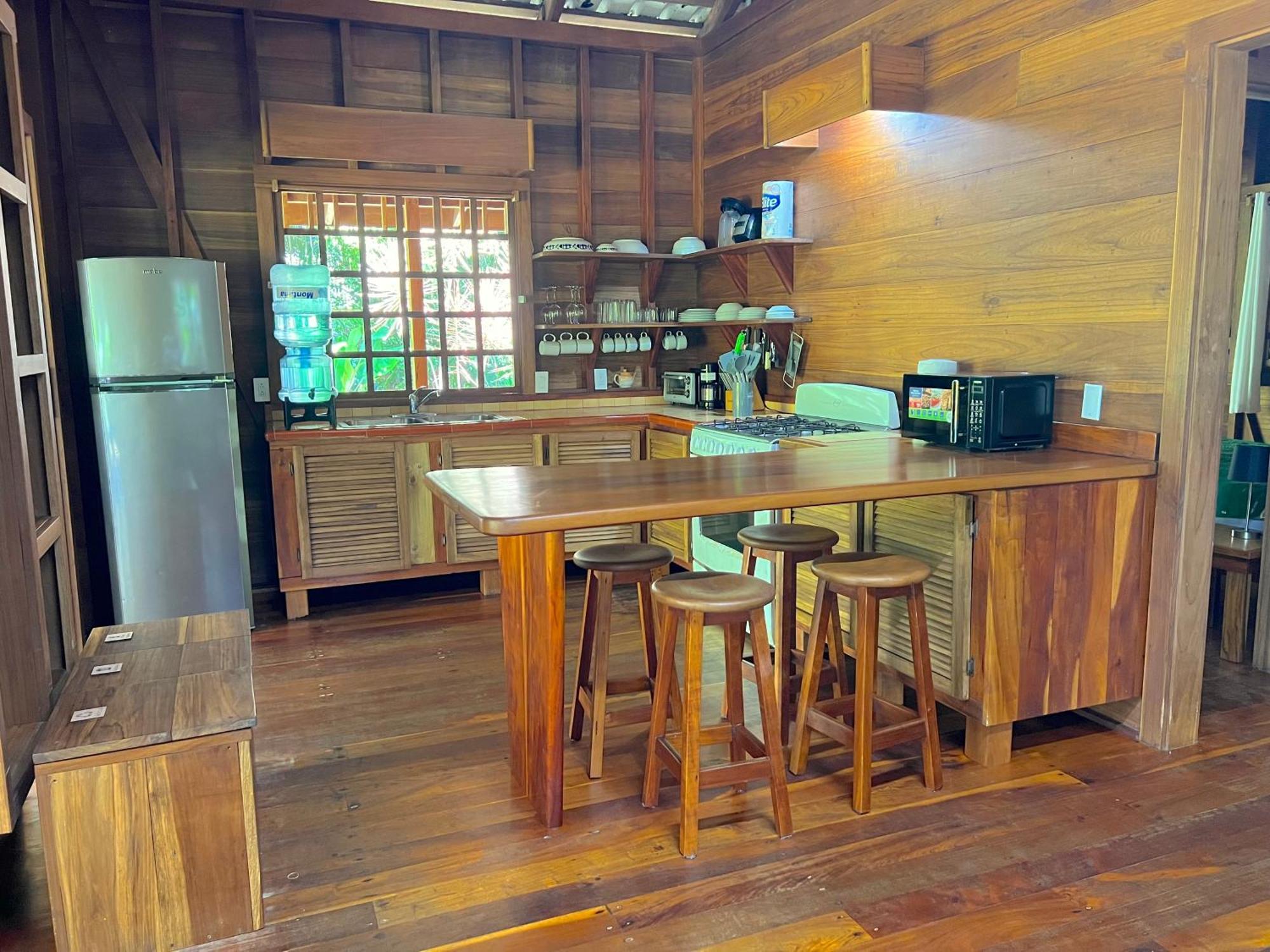 Casa Viva Lodge Puerto Viejo de Talamanca Eksteriør billede